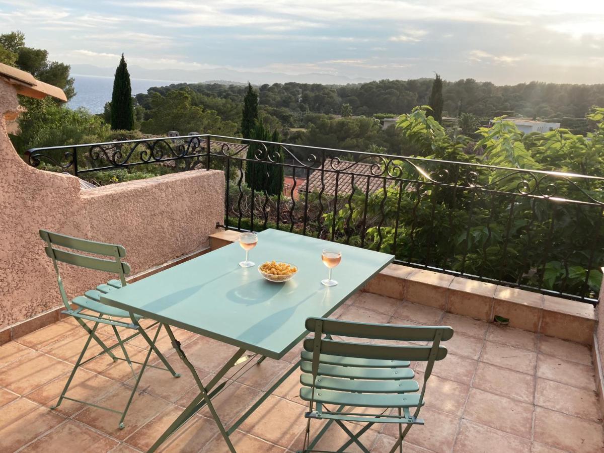 10 A 12 Pers Famille Amateurs Randonnee Boulouris Panorama Saint Raphael Tennis Piscine Partage エクステリア 写真