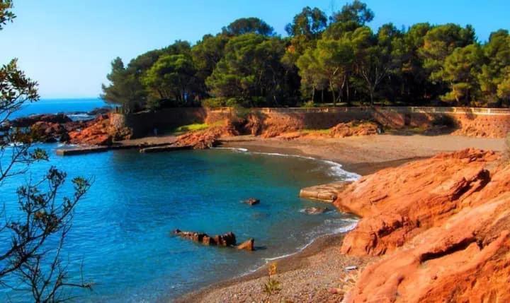 10 A 12 Pers Famille Amateurs Randonnee Boulouris Panorama Saint Raphael Tennis Piscine Partage エクステリア 写真